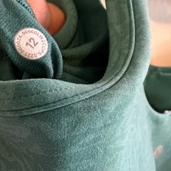 lululemon Everlux Cutout Train Bra* Medium Support B/C Cup - Picture 7 of 7